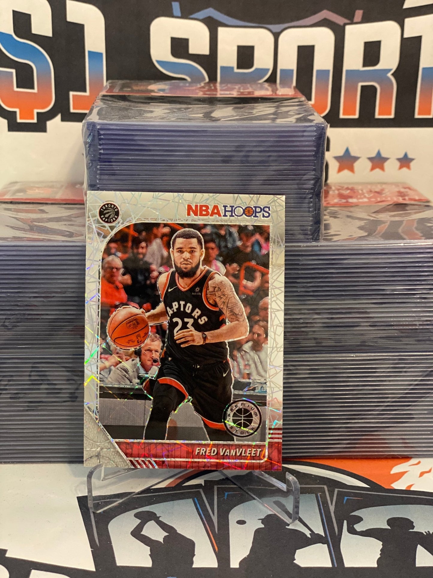 2019 Hoops Premium Stock (Silver Laser Prizm) Fred VanVleet #183