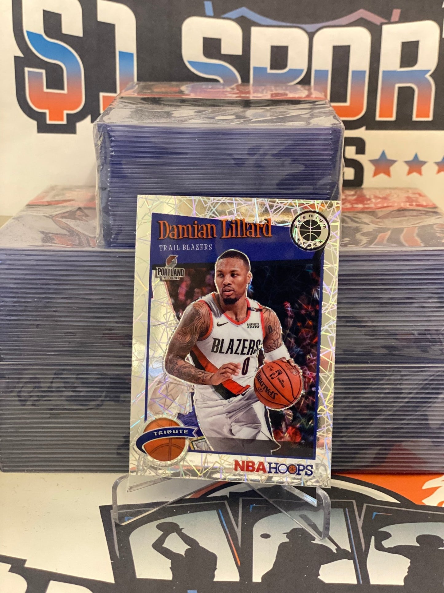 2019 Hoops Premium Stock (Silver Laser Prizm, Tribute) Damian Lillard #291