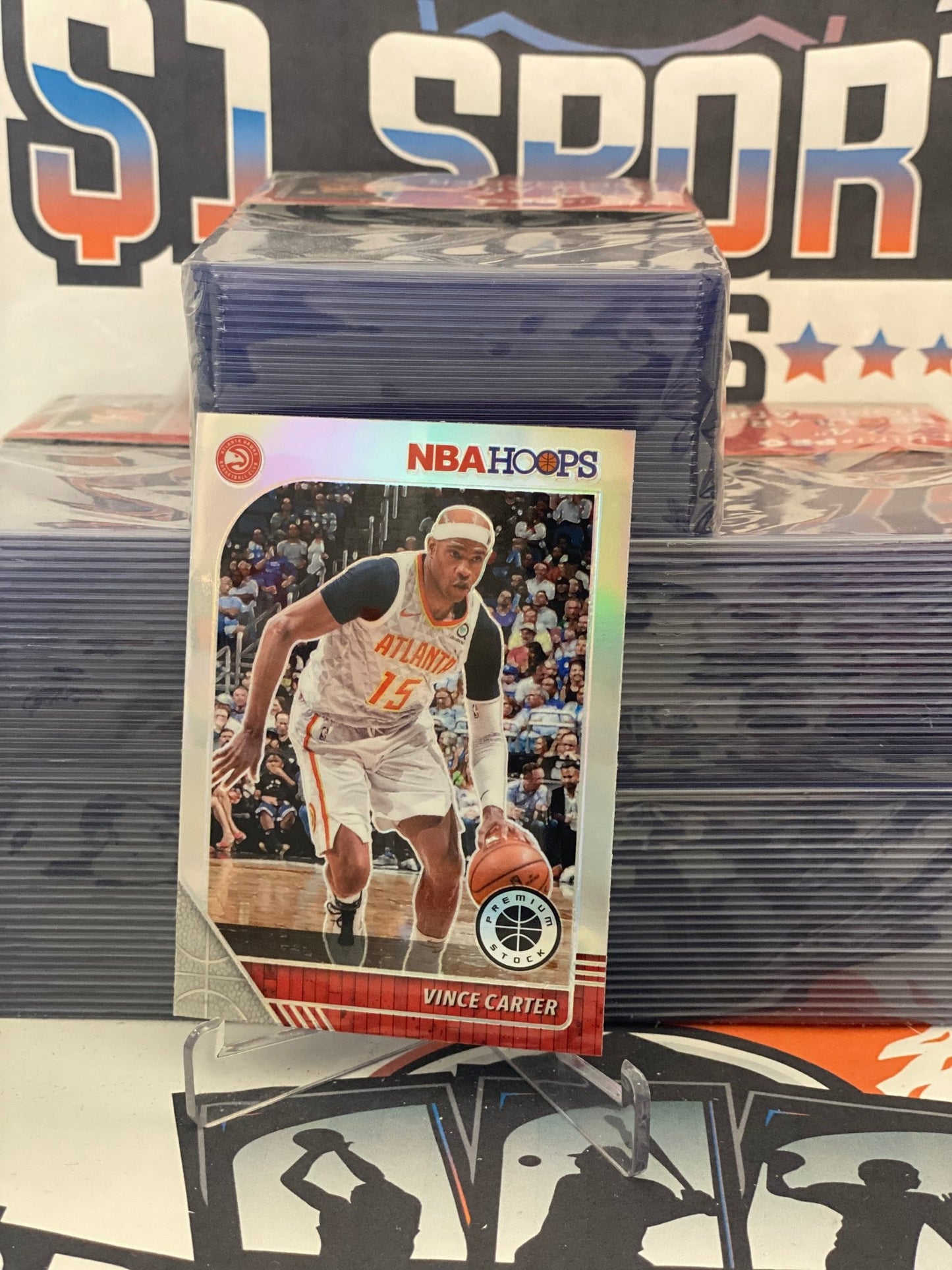 2019 Hoops Premium Stock (Silver Prizm) Vince Carter #199