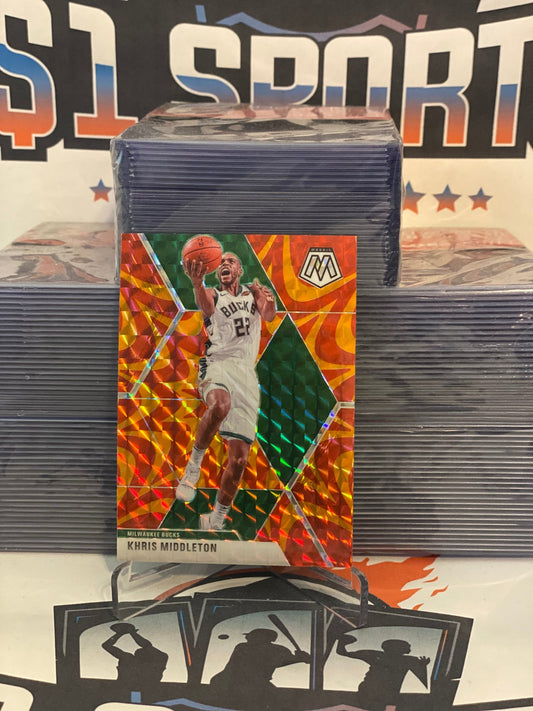 2019 Panini Mosaic (Orange Reactive Prizm) Khris Middleton #85