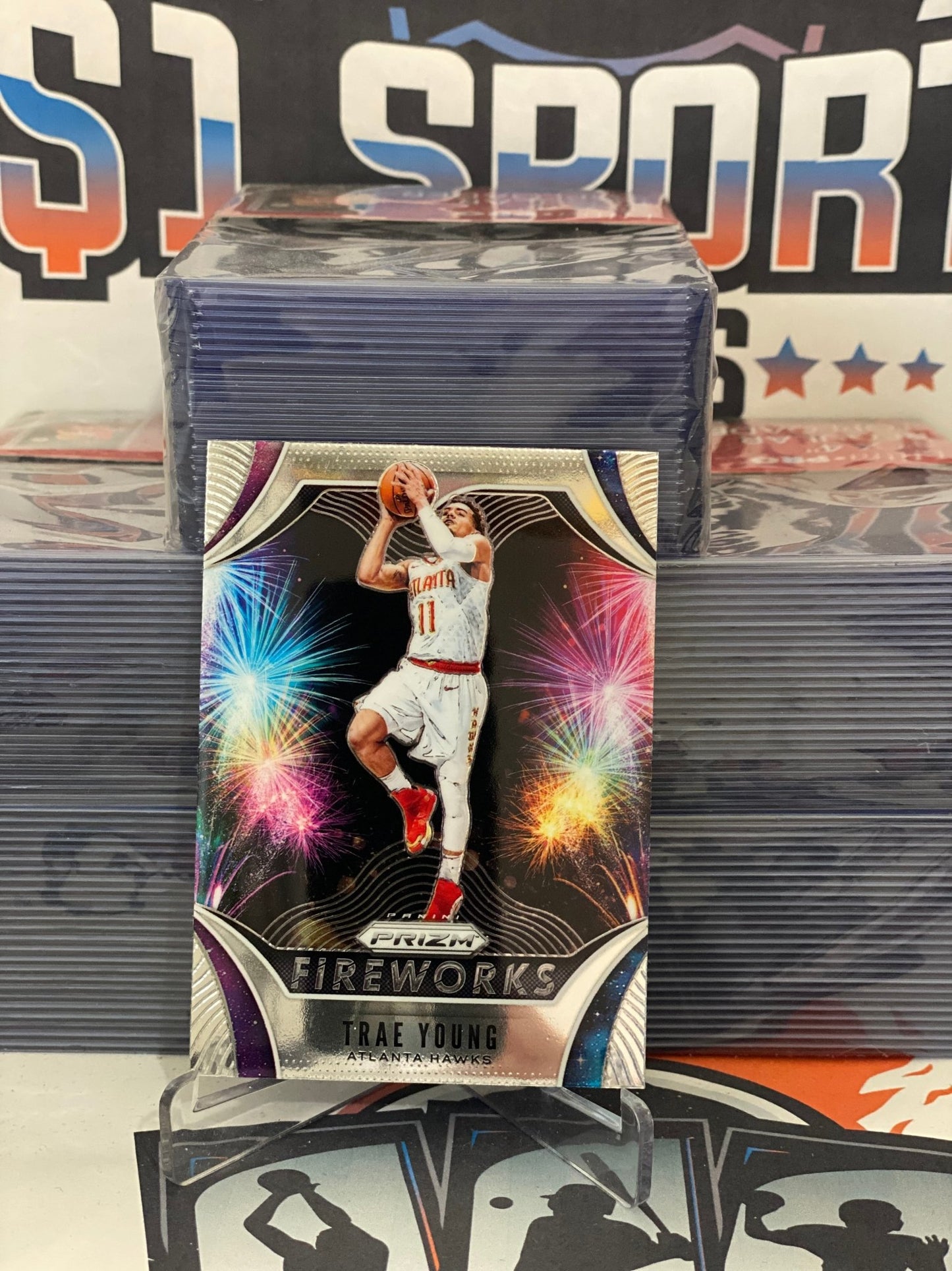 2019 Panini Prizm (Fireworks) Trae Young #25