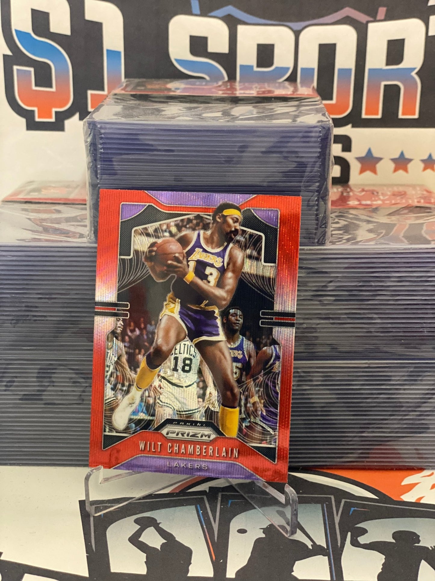 2019 Panini Prizm (Ruby Wave Prizm) Wilt Chamberlain #18