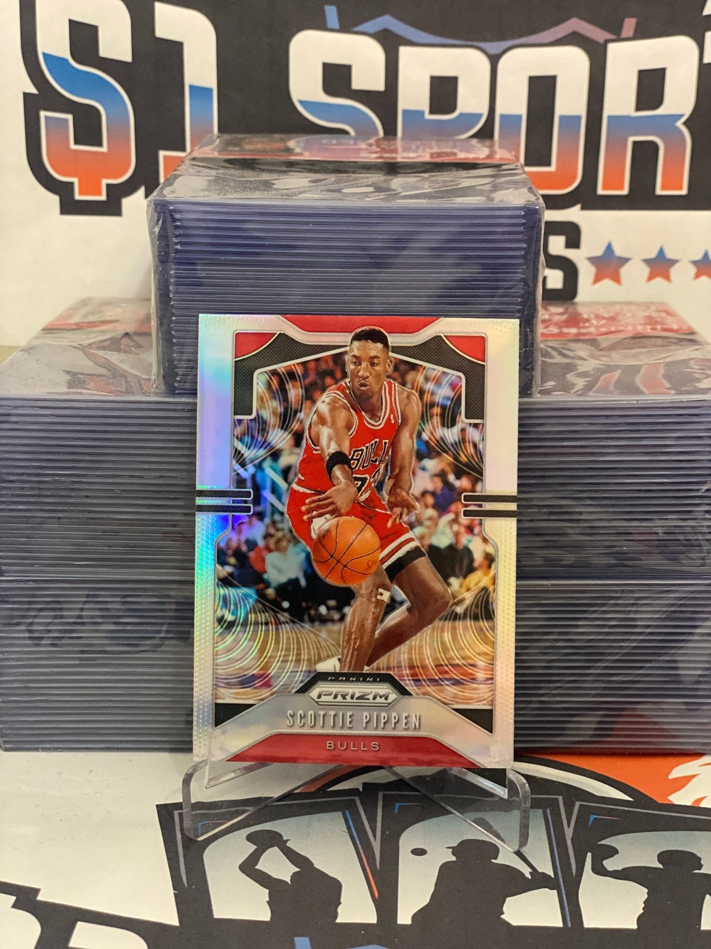 2019 Panini Prizm (Silver Prizm) Scottie Pippen #10