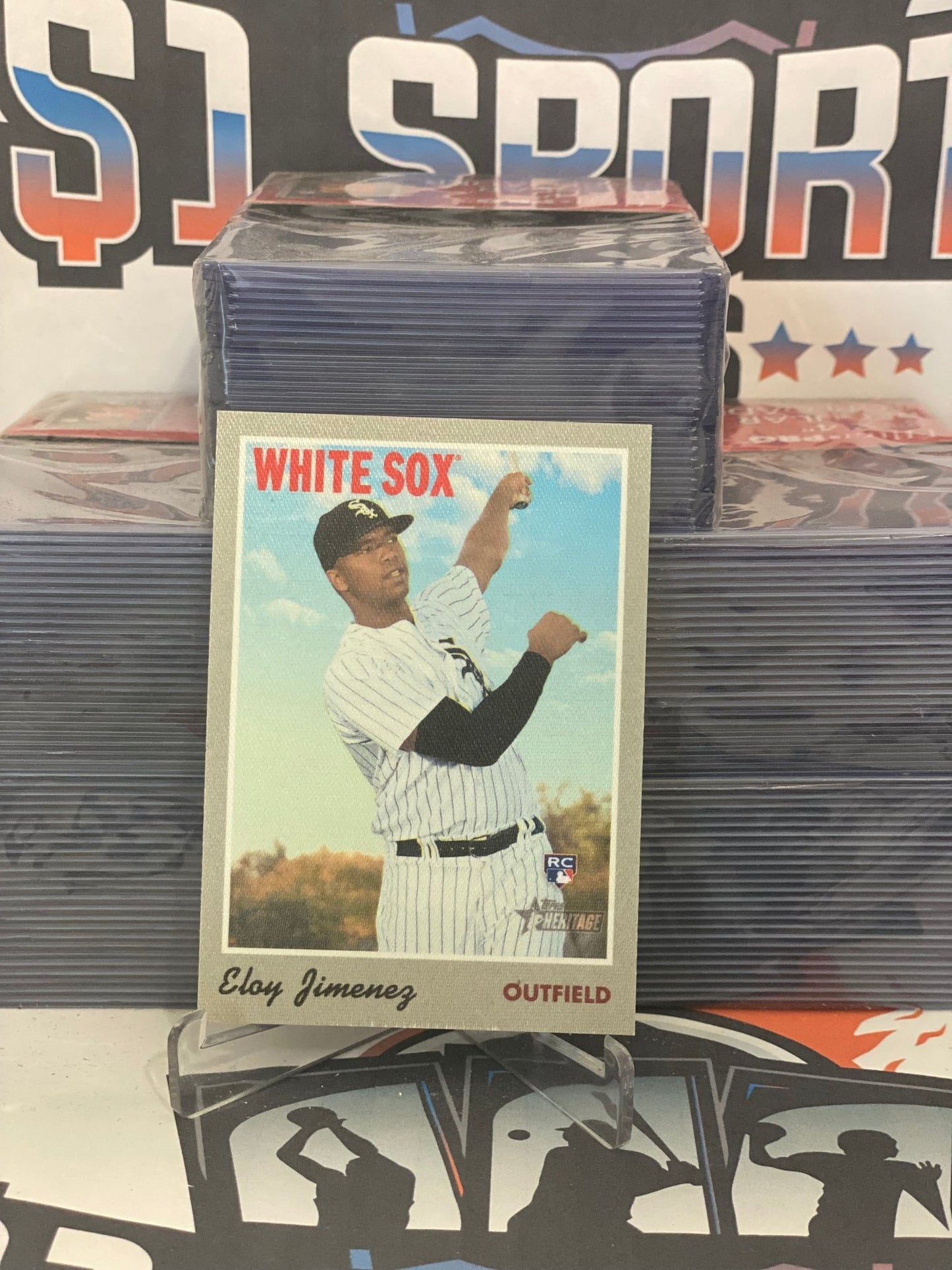 2019 Topps Heritage (Cloth Sticker) Eloy Jimenez Rookie #17