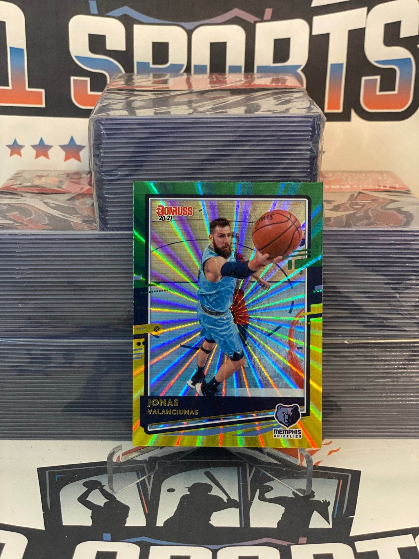 2020 Donruss (Yellow Green Laser) Jonas Valanciunas #1