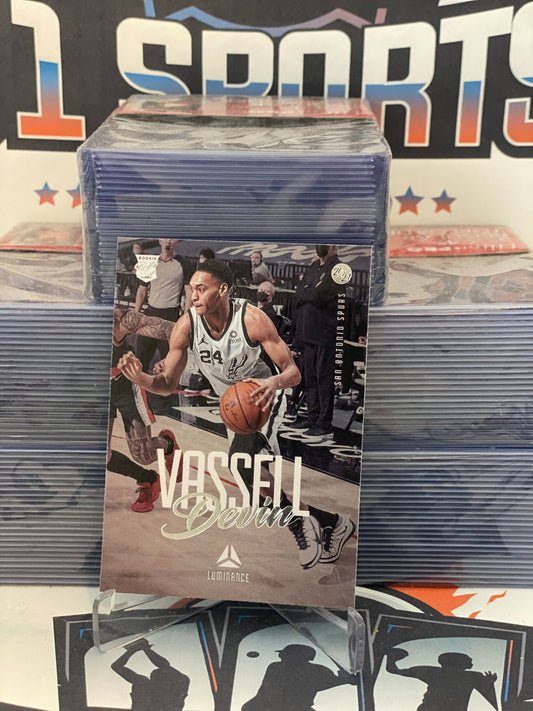 2020 Panini Chronicles (Luminance) Devin Vassell #153