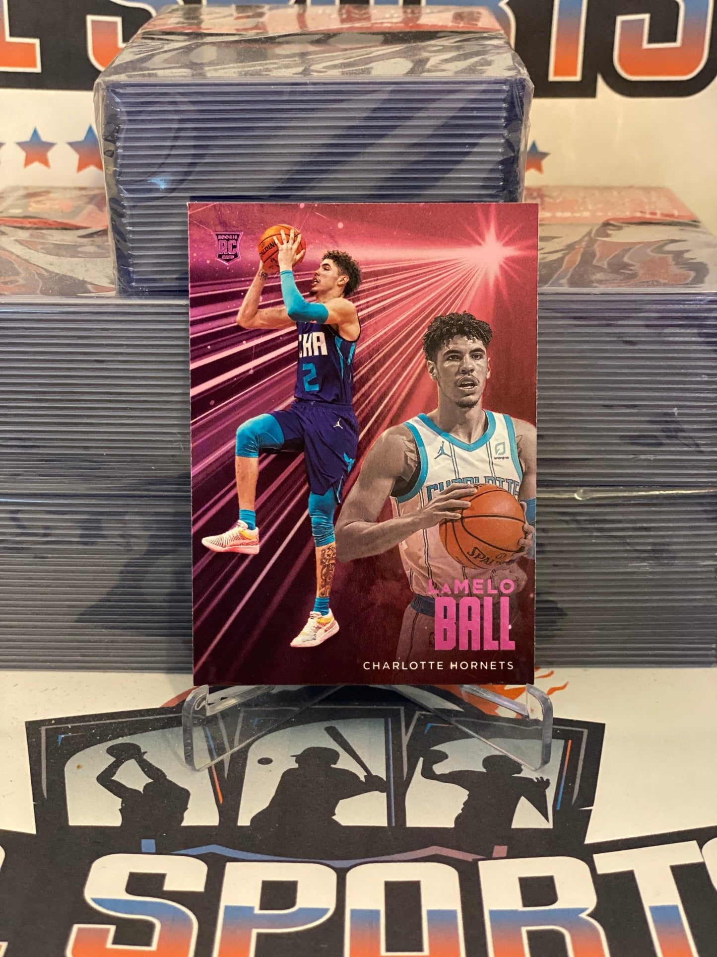 2020 Panini Chronicles (Pink, Essentials) LaMelo Ball Rookie #201