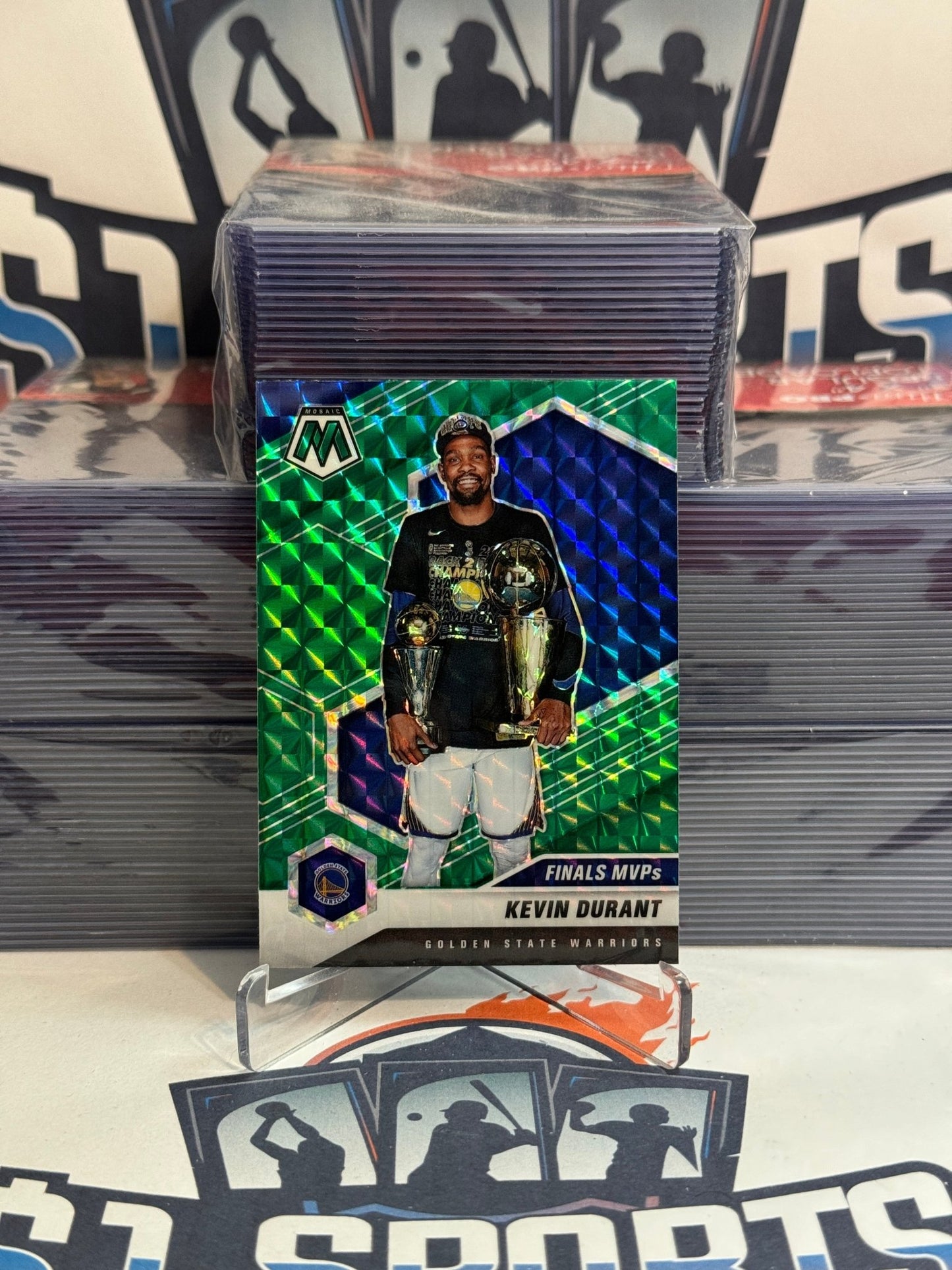 2020 Panini Mosaic (Green Prizm, Finals MVPs) Kevin Durant #296