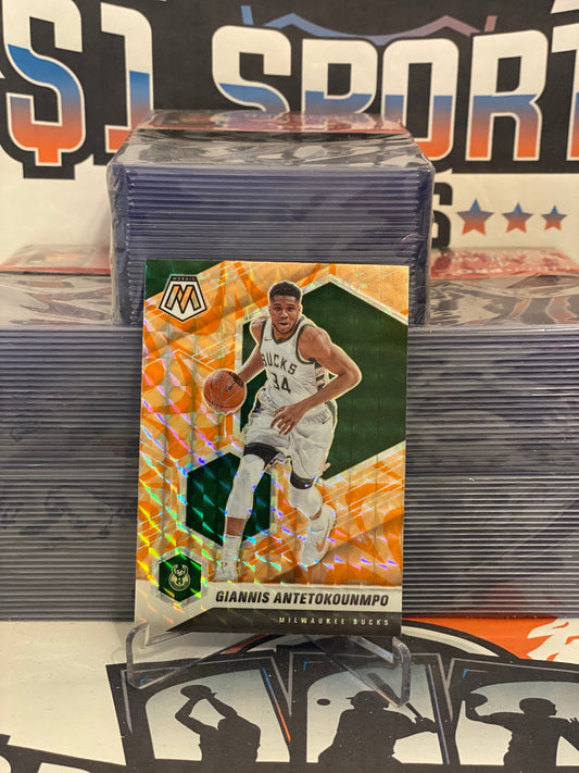 2020 Panini Mosaic (Orange Reactive Prizm) Giannis Antetokounmpo #80
