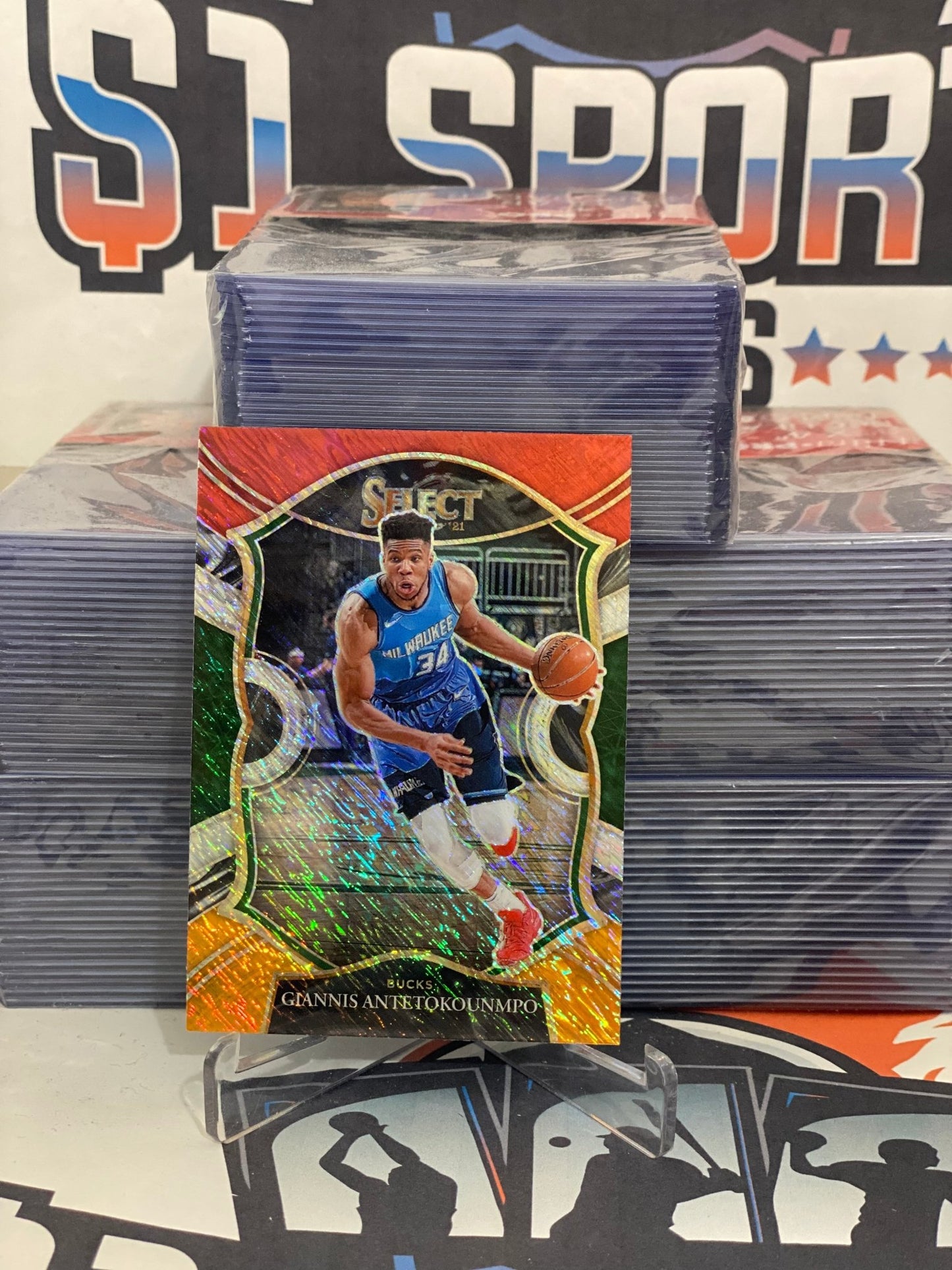 2020 Panini Select (Orange White Red Shimmer Prizm) Giannis Antetokounmpo #54