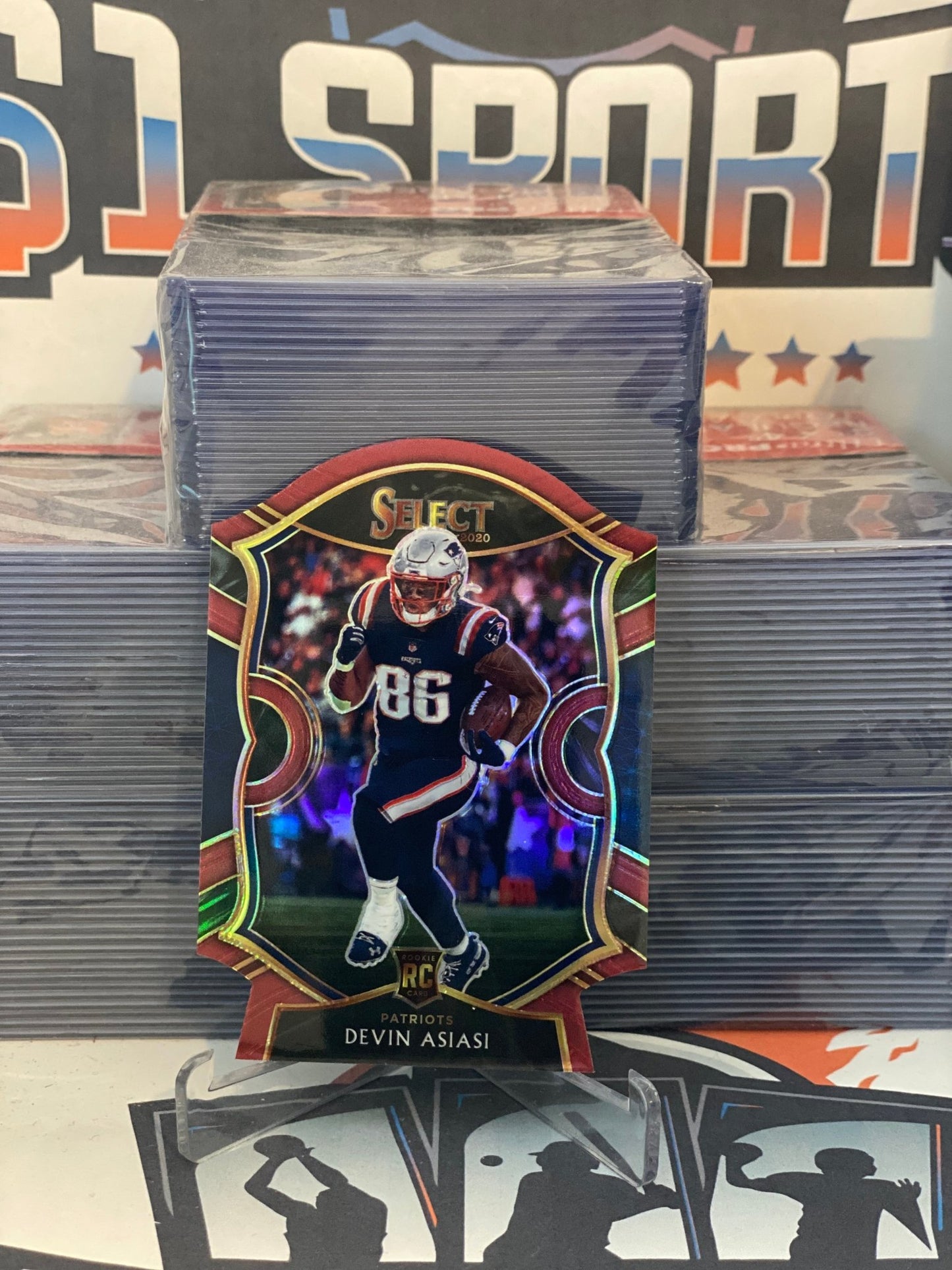 2020 Panini Select (Red Die Cut Prizm) Devin Asiasi Rookie #100