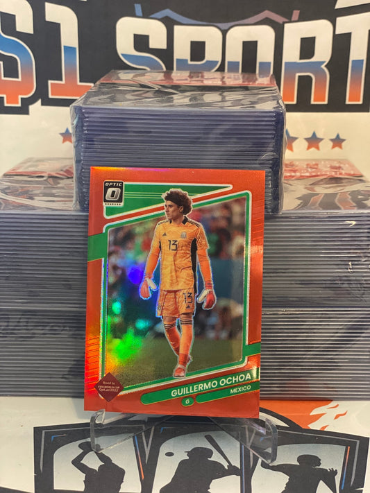 2021 Donruss FIFA World Cup (Red Prizm, Optic 027/149) Guillermo Ochoa #85