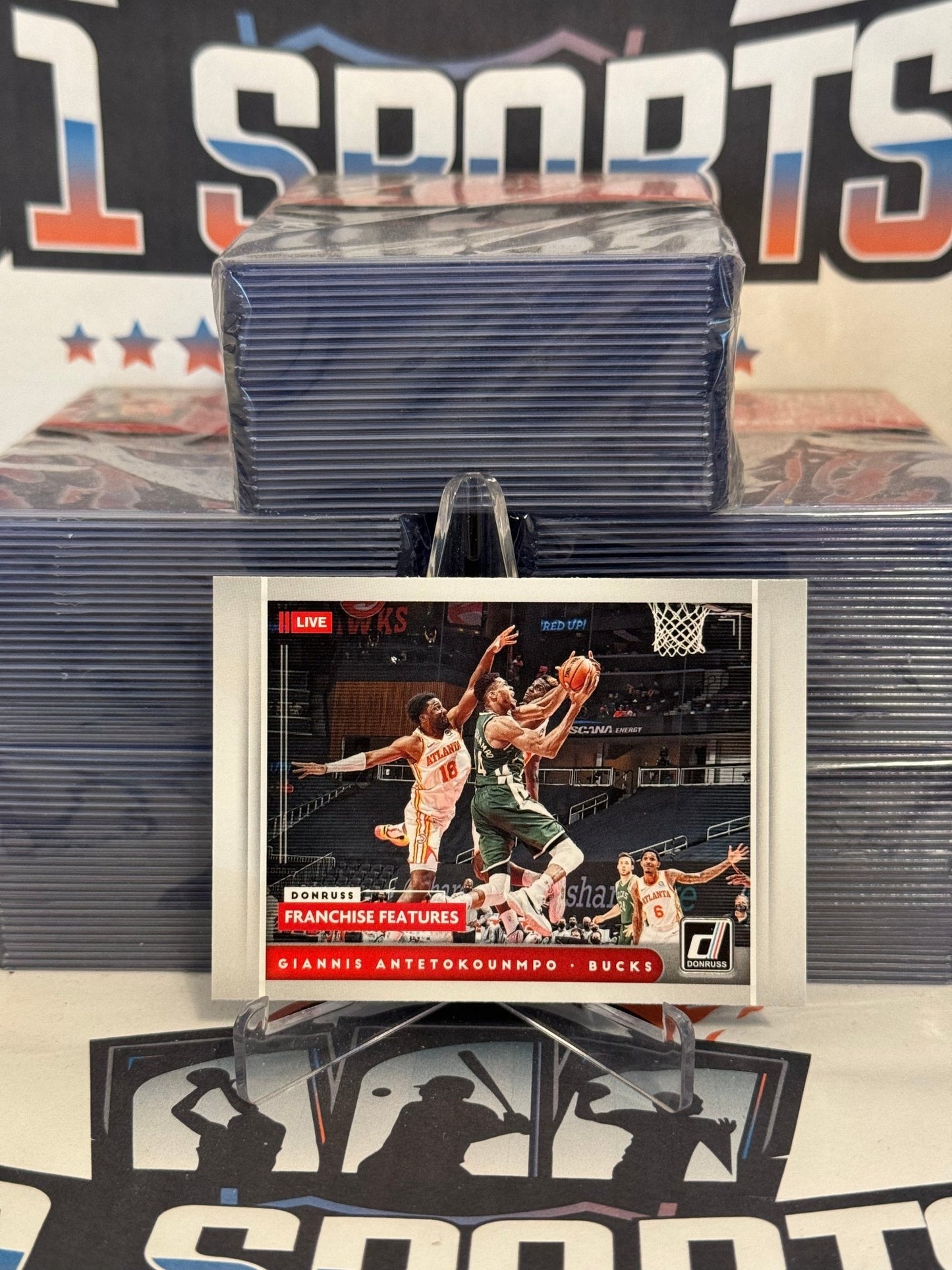 2021 Donruss (Franchise Features) Giannis Antetokounmpo #2