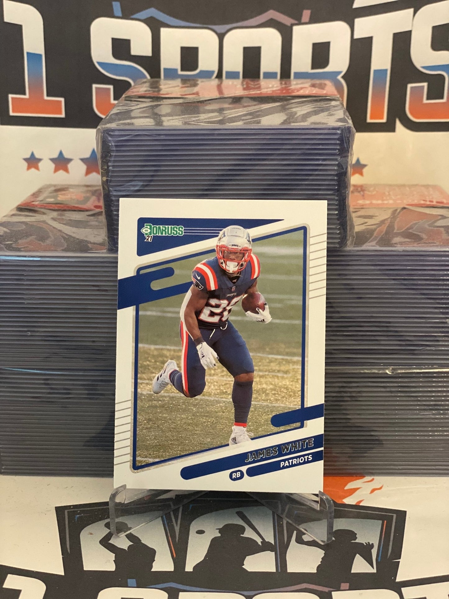 2021 Donruss James White #50