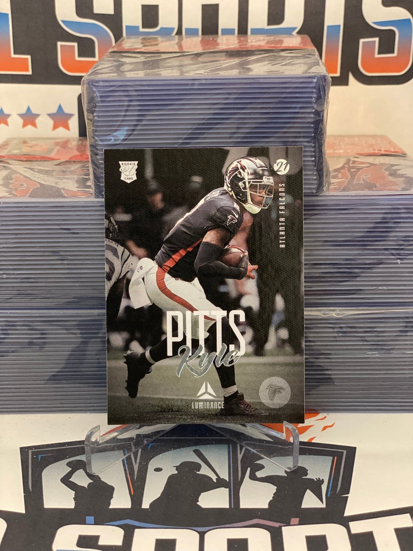 2021 Panini Chronicles (Luminance) Kyle Pitts Rookie #210