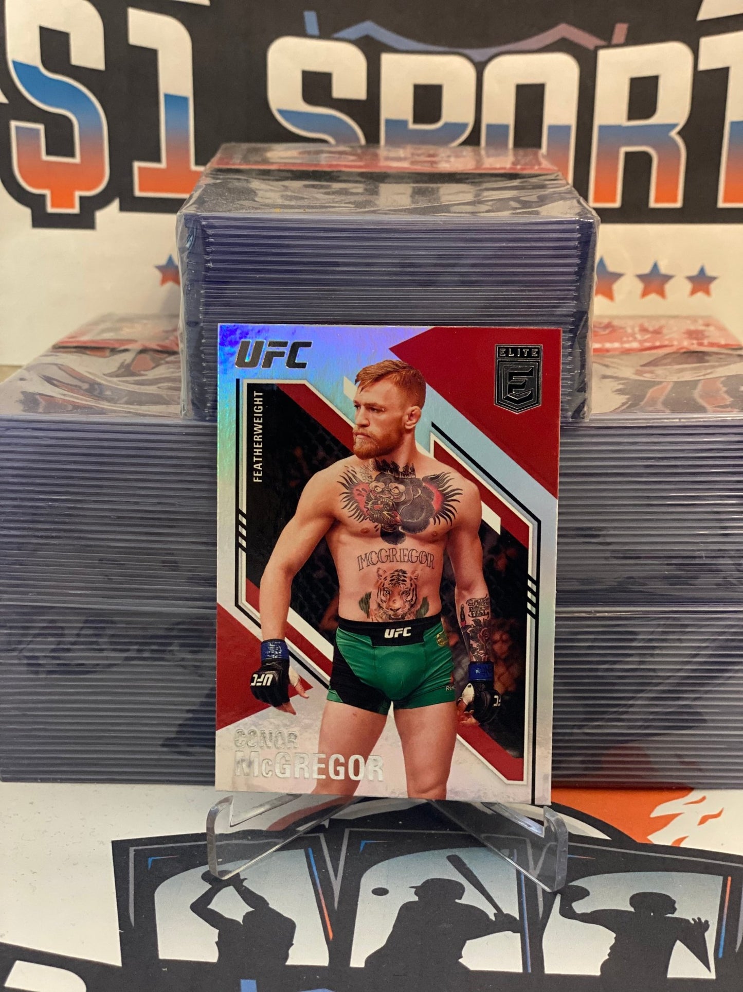 2021 Panini Chronicles UFC (Elite) Connor McGregor #155