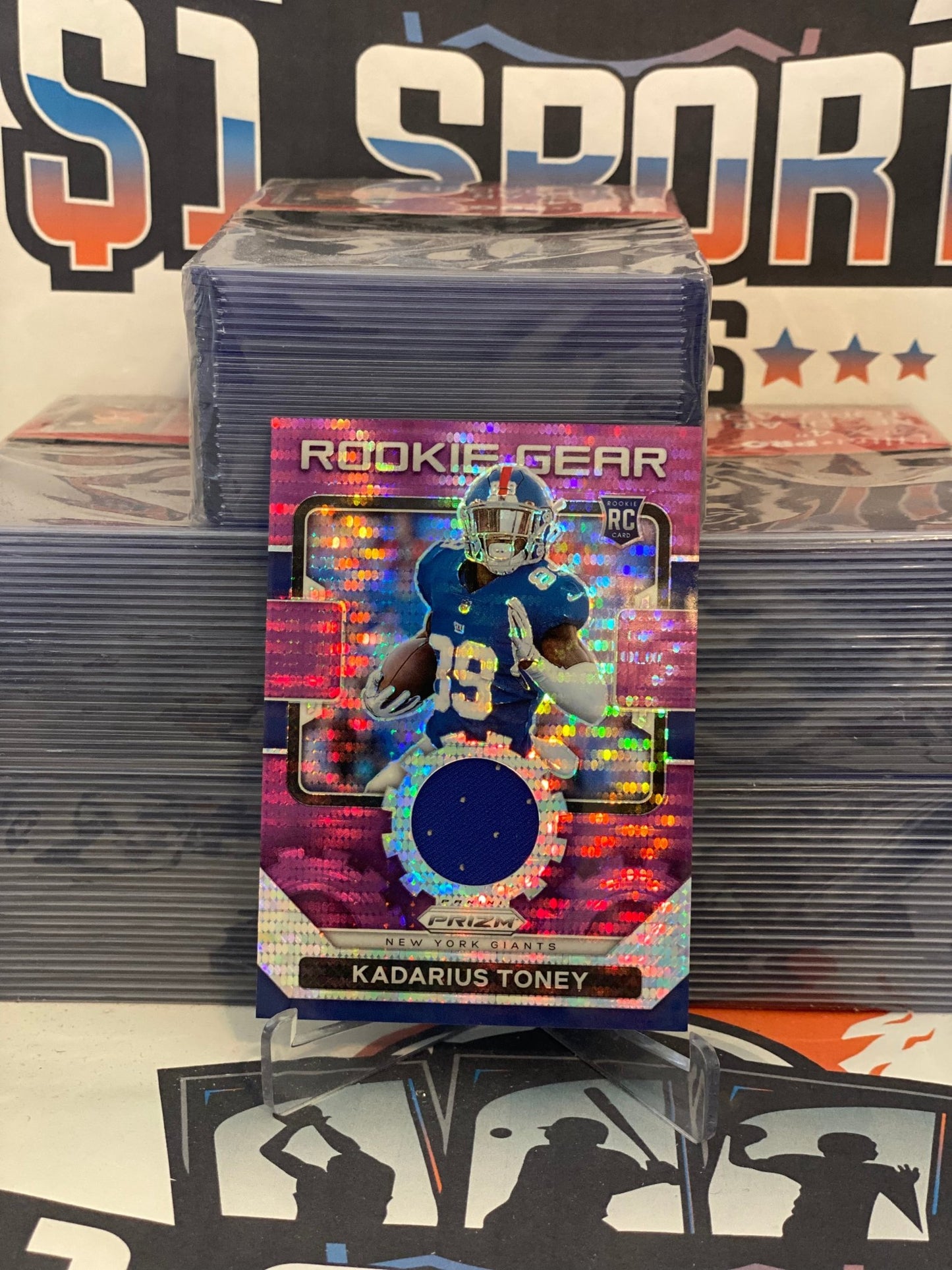 2021 Panini Prizm (Pink Pulsar, Rookie Gear Relic) Kadarius Toney #RG-12
