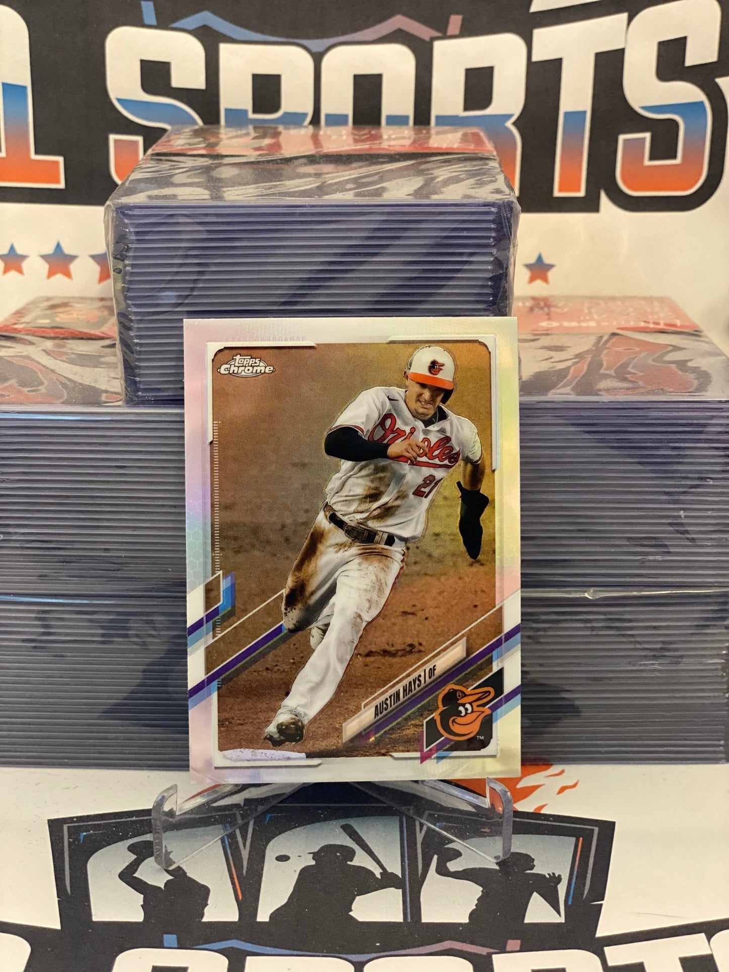 2021 Topps Chrome (Refractor) Austin Hays #143