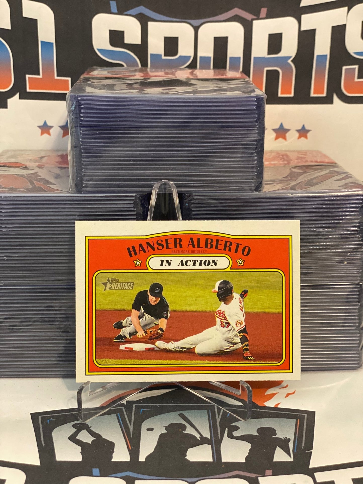 2021 Topps Heritage (In Action) Hanser Alberto #128