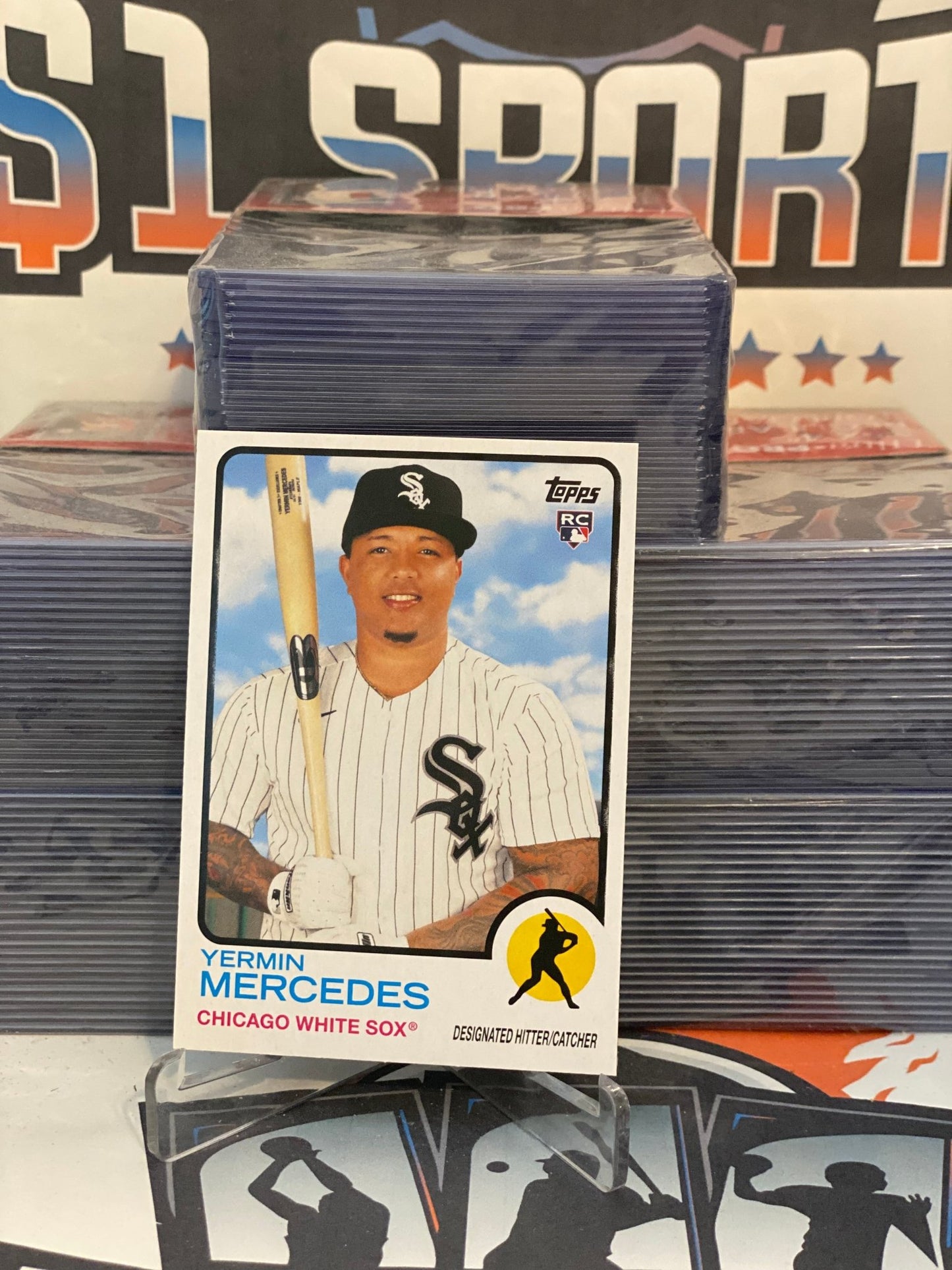 2021 Topps Heritage Yermin Mercedes Rookie #124