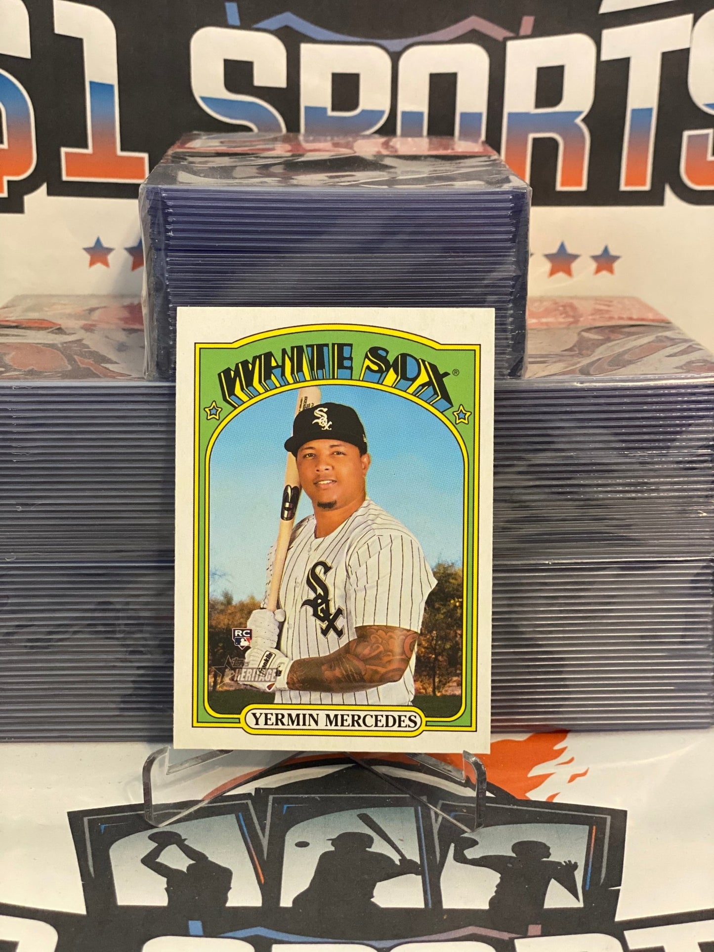 2021 Topps Heritage Yermin Mercedes Rookie #561