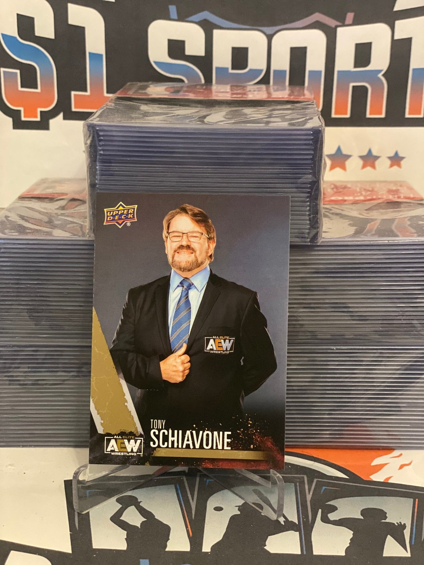 2021 Upper Deck AEW (Gold) Tony Schiavone #79