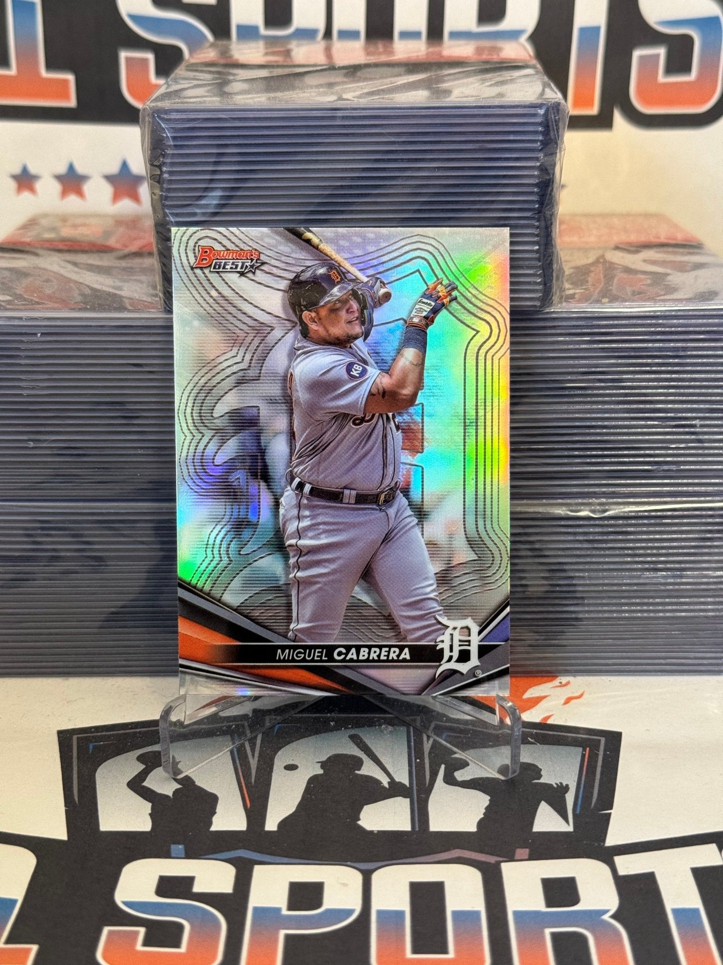 2022 Bowman's Best (Refractor) Miguel Cabrera #42