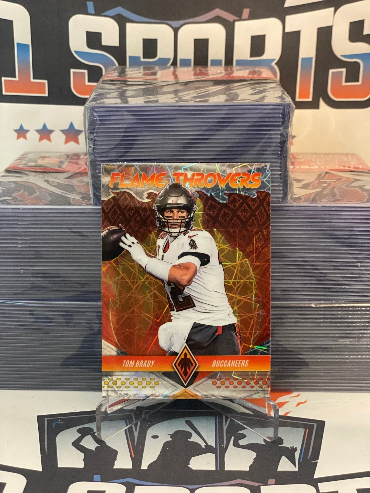 2022 Panini Phoenix (Silver Laser Prizm, Flame Throwers) Tom Brady #FT-1