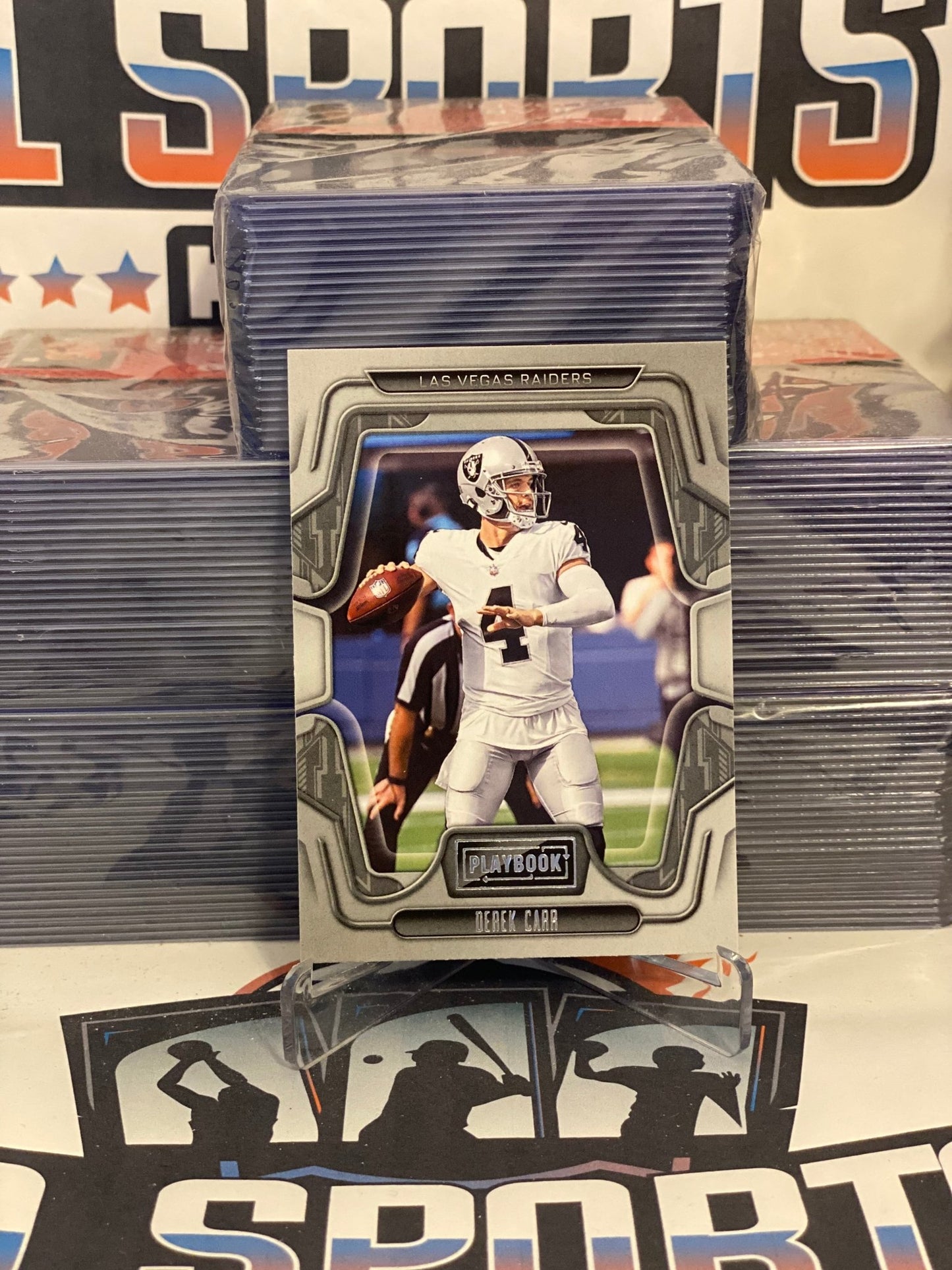 2022 Panini Playbook Derek Carr #32