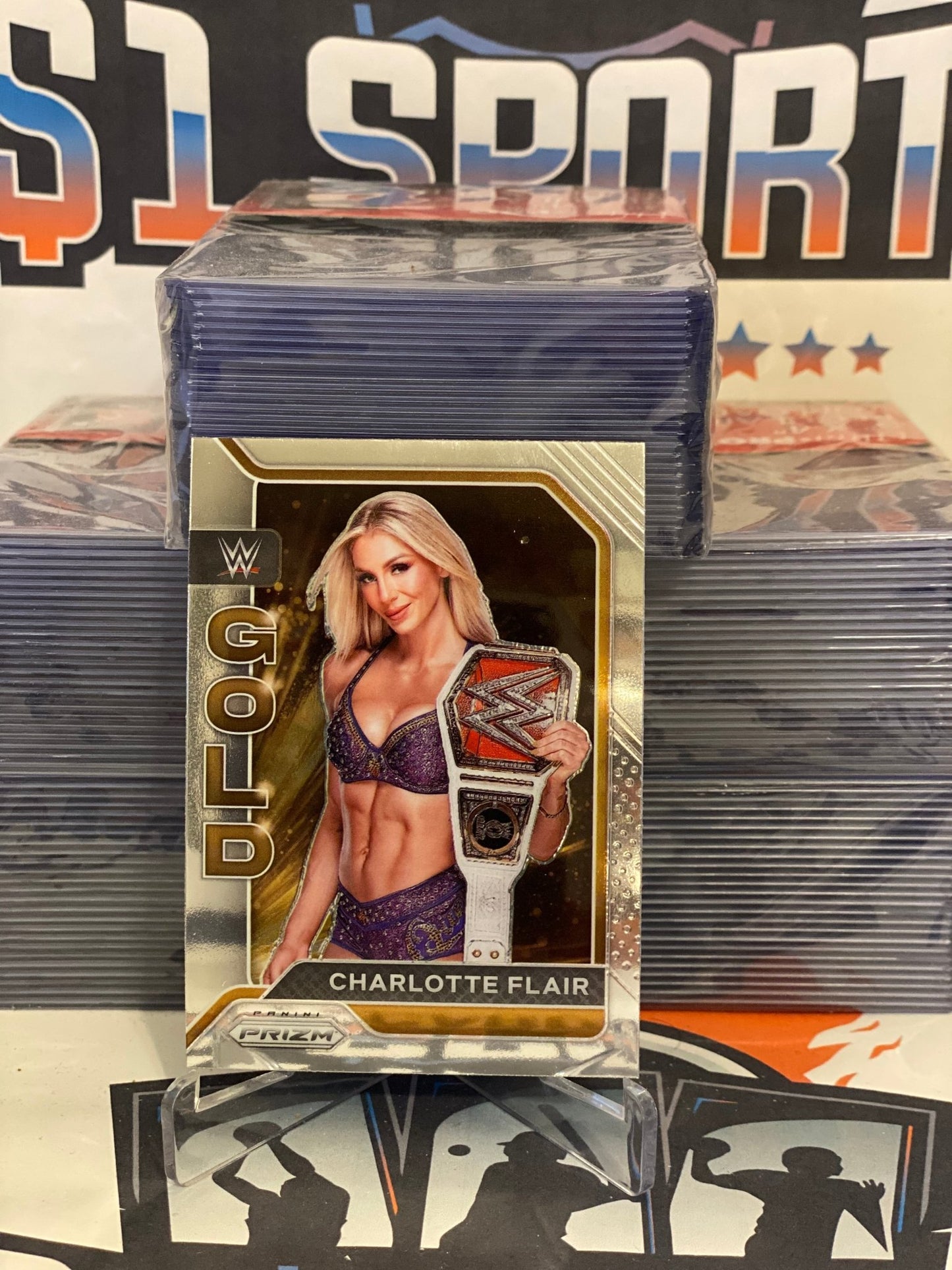 2022 Panini Prizm WWE (Gold) Charlotte Flair #18