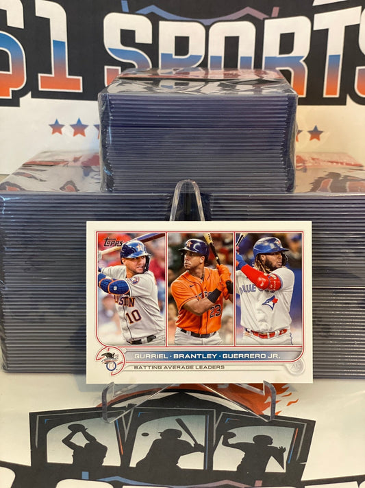 2022 Topps (Batting Average Leaders) Vladimir Guerrero Jr., Yuli Gurriel, Michael Brantley #165