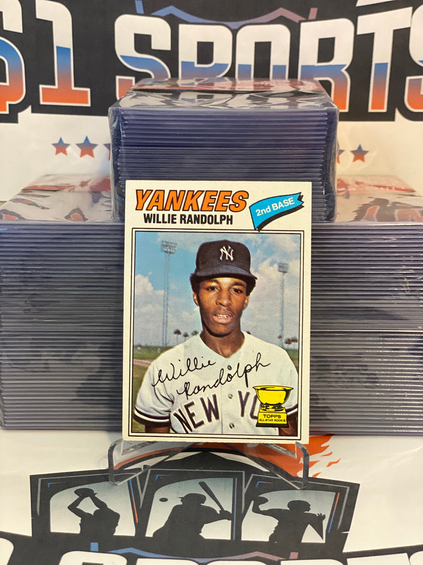 1977 Topps (Rookie Cup) Willie Randolph #359