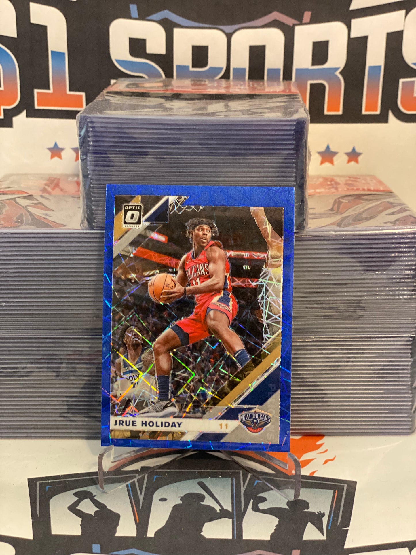 2019 Donruss Optic (Blue Velocity Prizm) Jrue Holiday #13