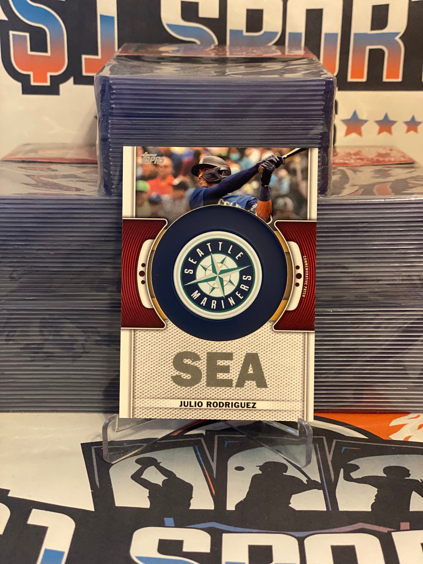 2023 Topps (Team Logo Patch Relic) Julio Rodriguez #TLP-JR