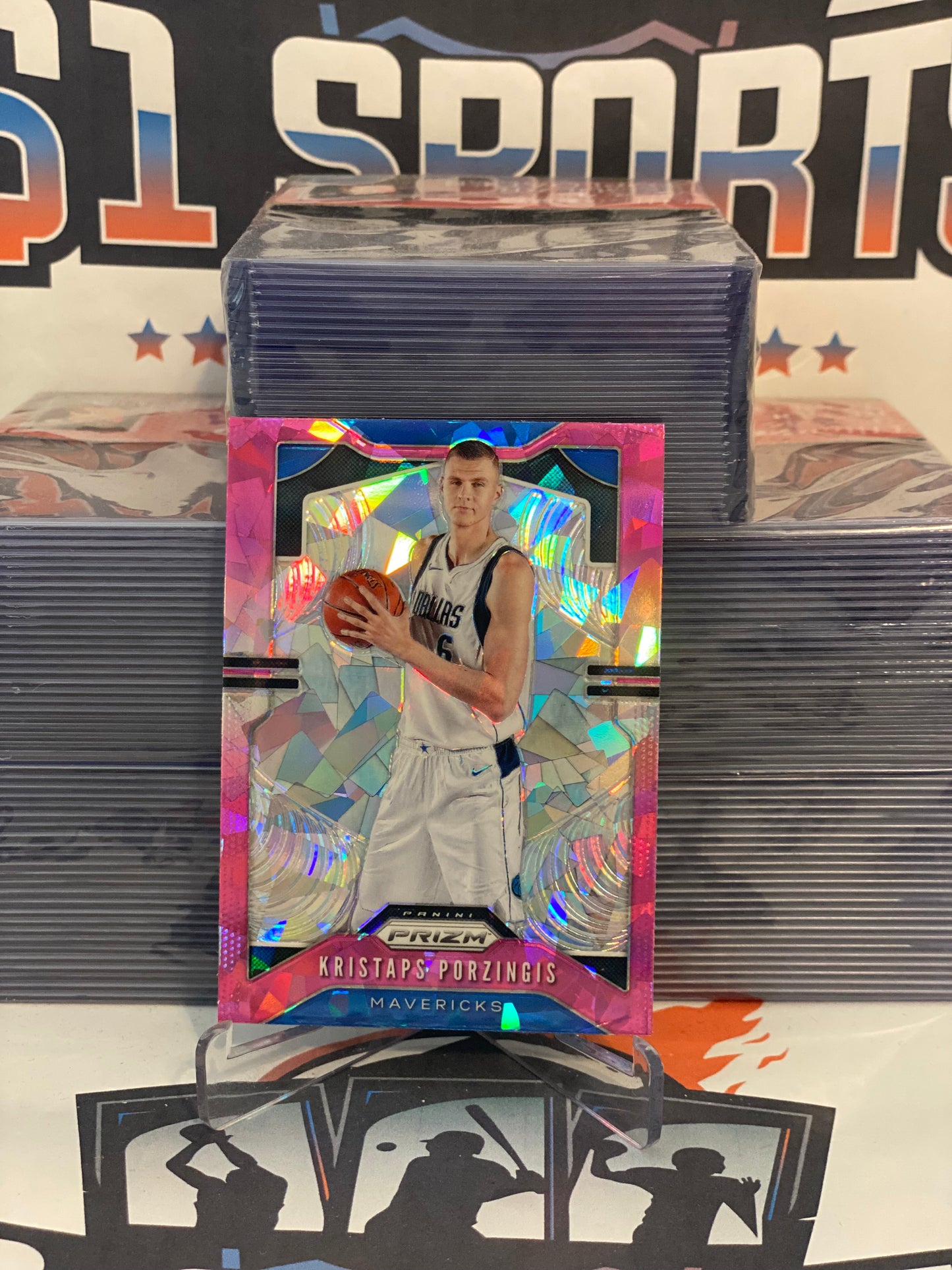 2019 Panini Prizm (Pink Ice Prizm) Kristaps Porzingis #76