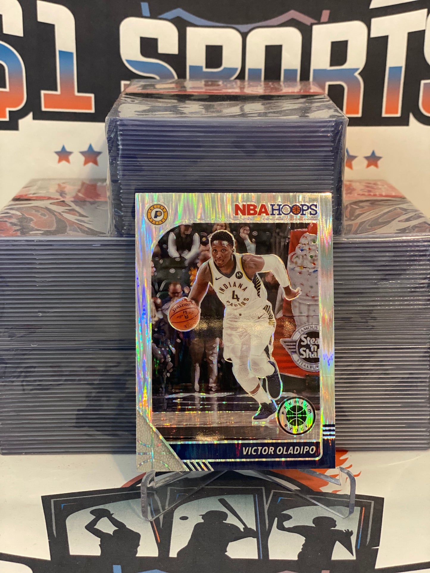2019 Hoops Premium Stock (Silver Flash Prizm) Victor Oladipo #73