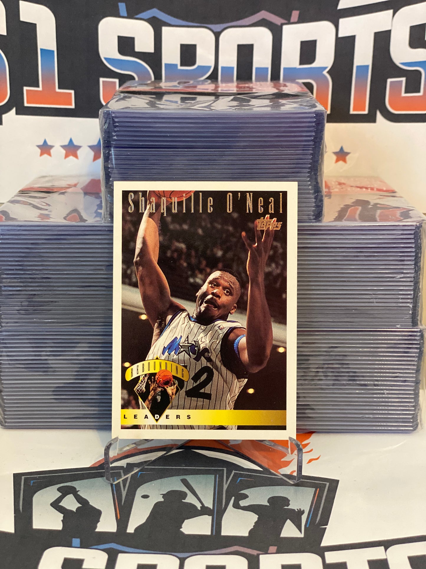 1995 Topps (Rebounding Leaders) Shaquille O'Neal #13