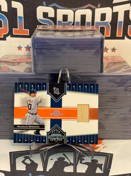 2005 Donruss Champions (Relic) Magglio Ordonez #418