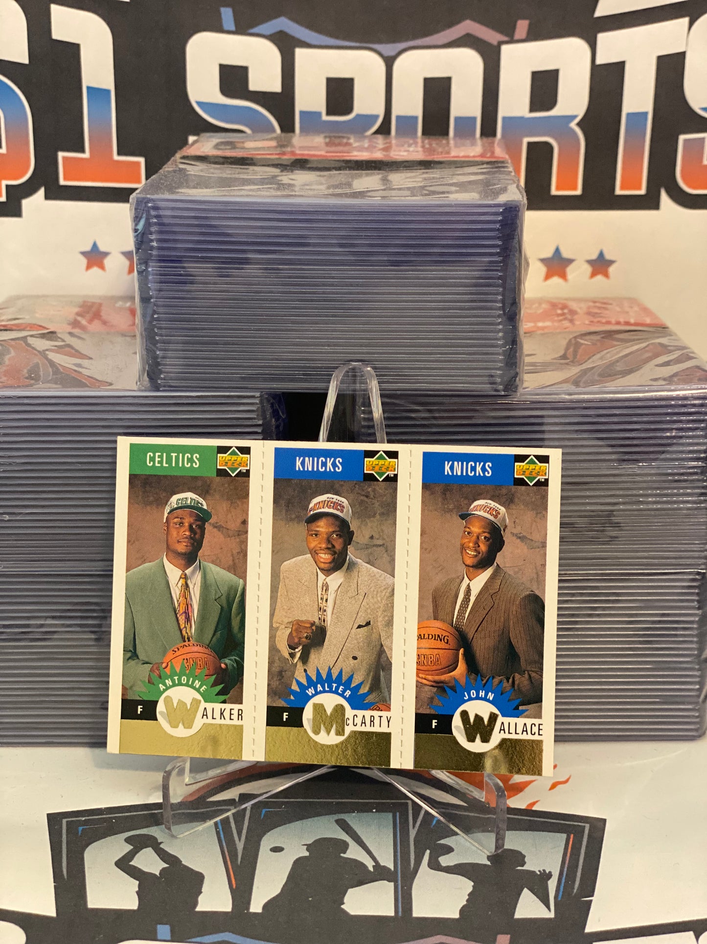 1996 Upper Deck Collector's Choice (Gold, Mini Cards) Antoine Walker, Walter McCarty & John Wallace Rookie #M148