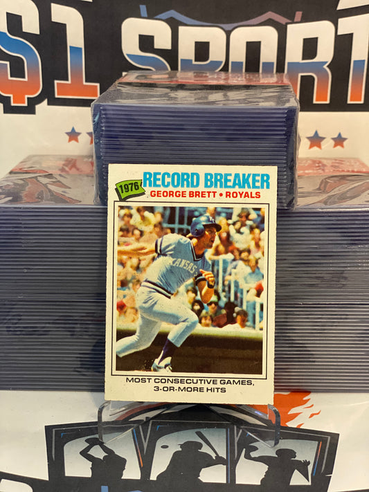 1977 Topps (Record Breaker) George Brett #231