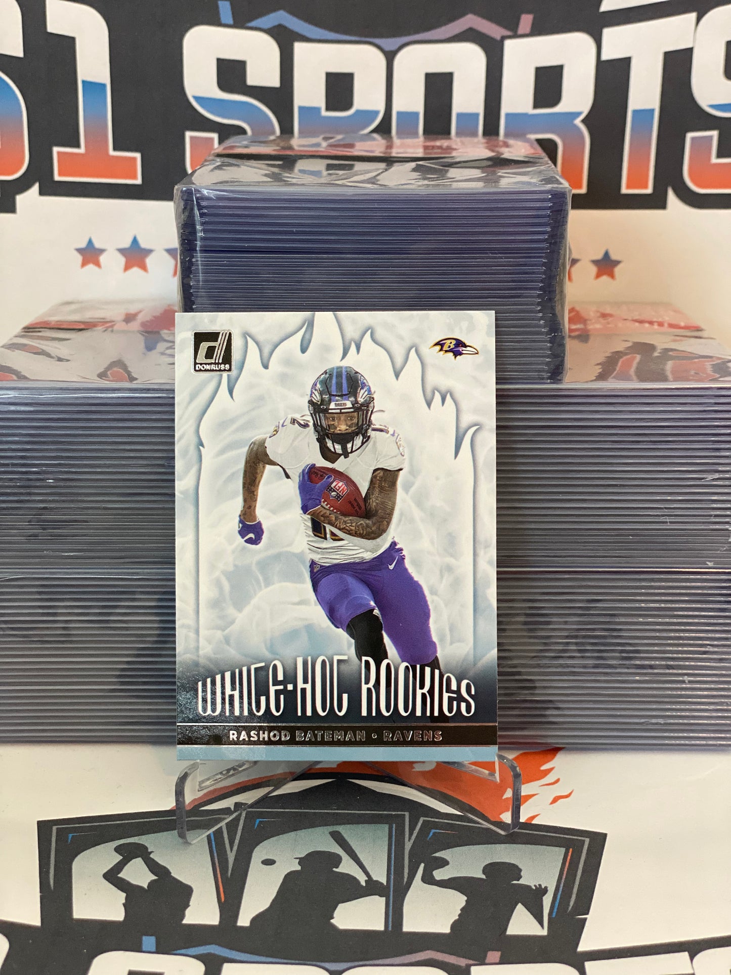 2021 Donruss (White-Hot Rookies) Rashod Bateman #WHR-RBA