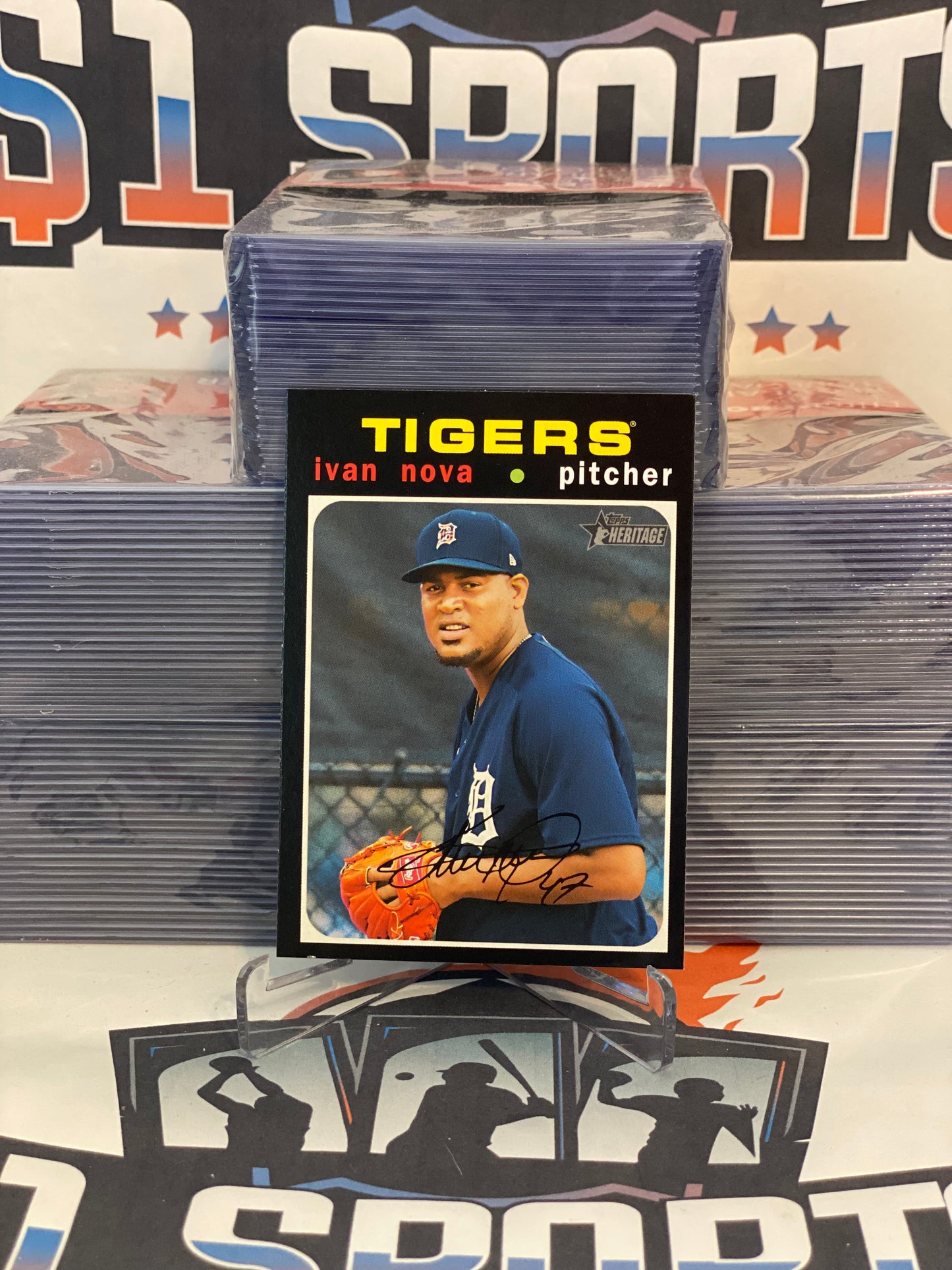 2020 Topps Heritage (Short Print) Ivan Nova #704