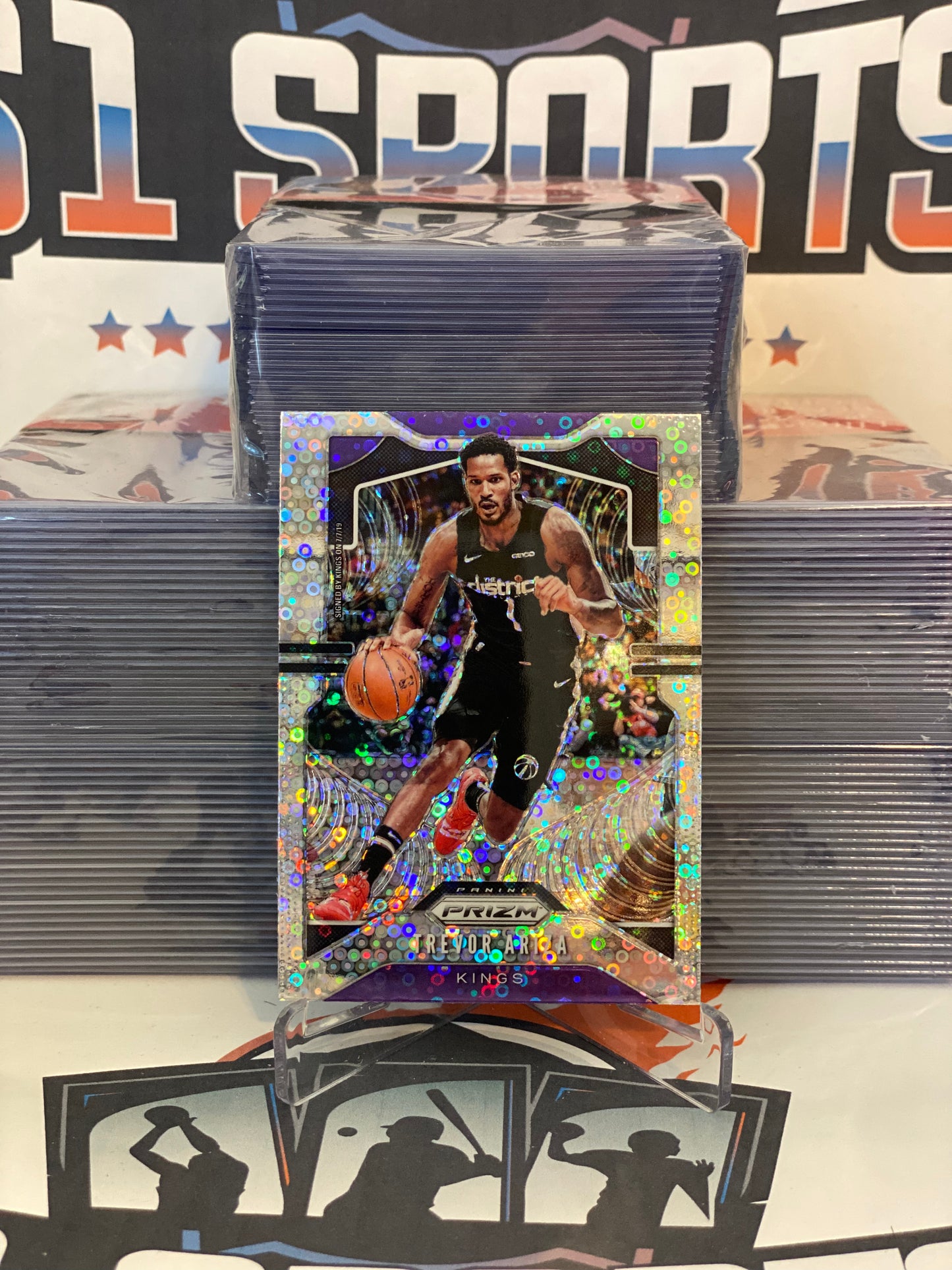 2019 Panini Prizm (Silver Disco Prizm) Trevor Ariza #236