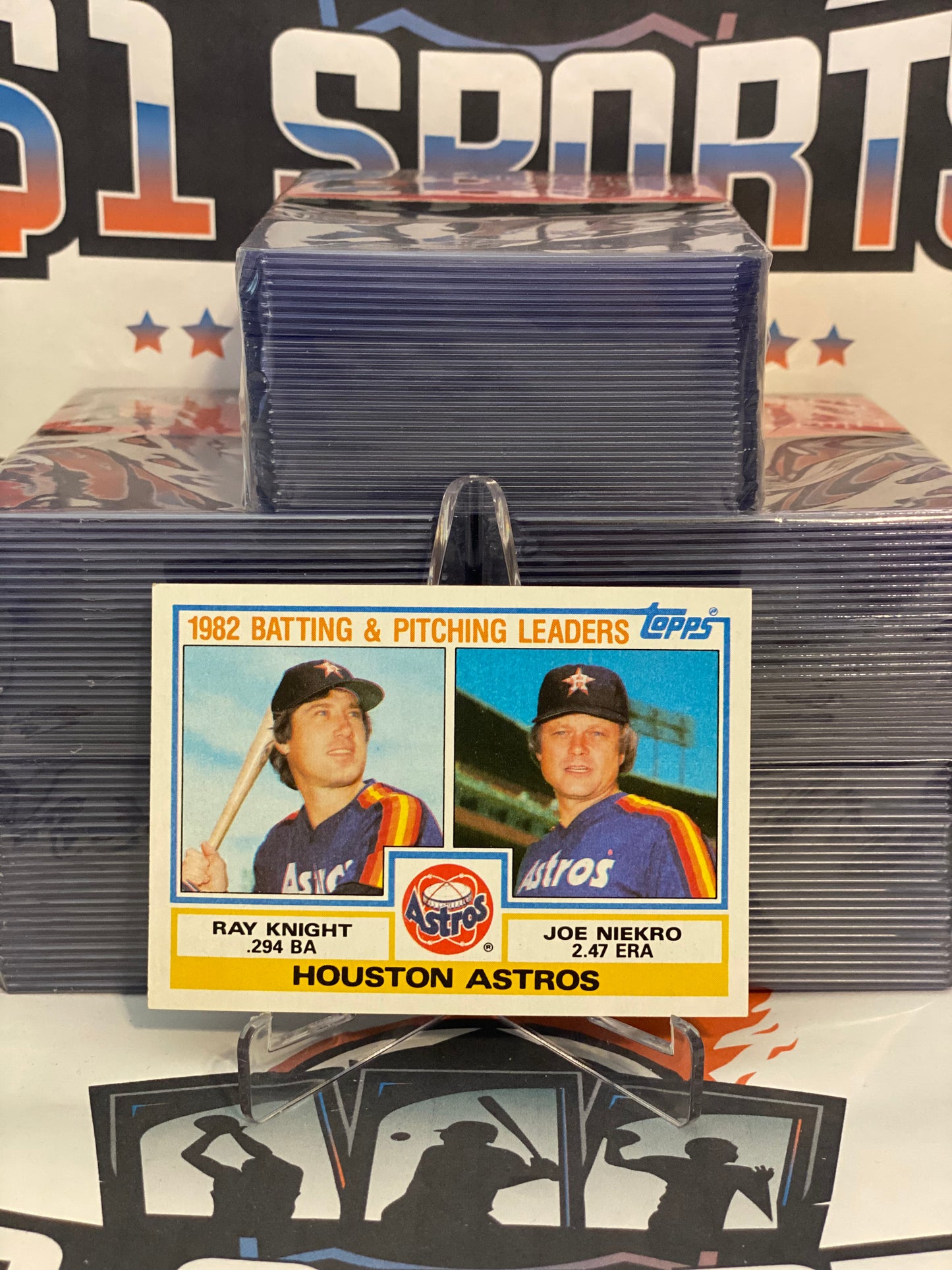 1983 Topps (Houston Astros Team Leaders) Ray Knight & Joe Niekro #441