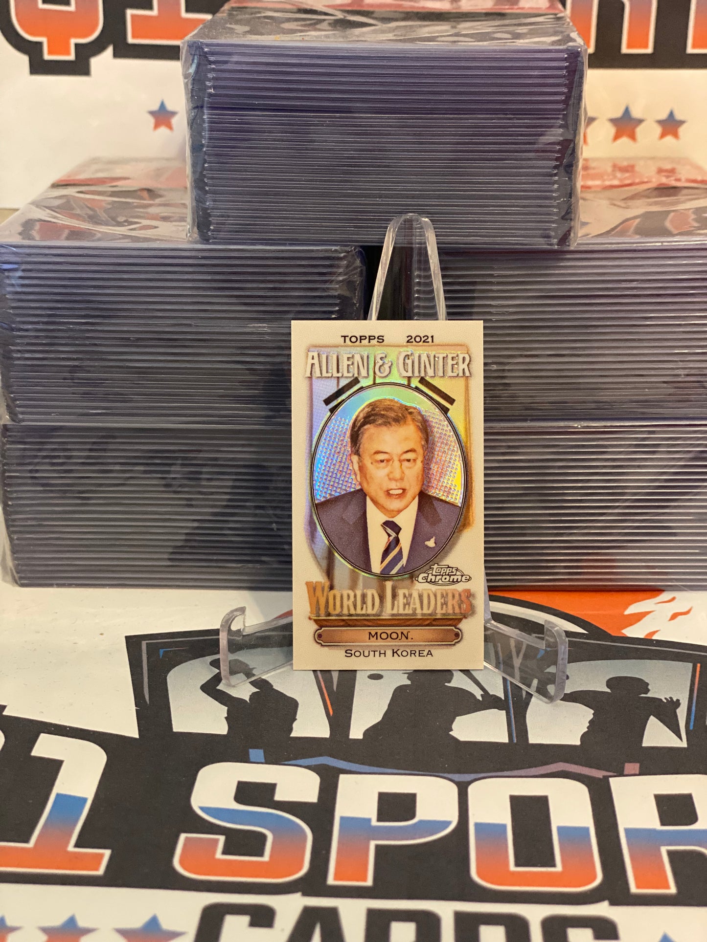 2021 Topps Allen & Ginter Chrome (Mini, World Leaders) Moon Jae-In #MWL-10