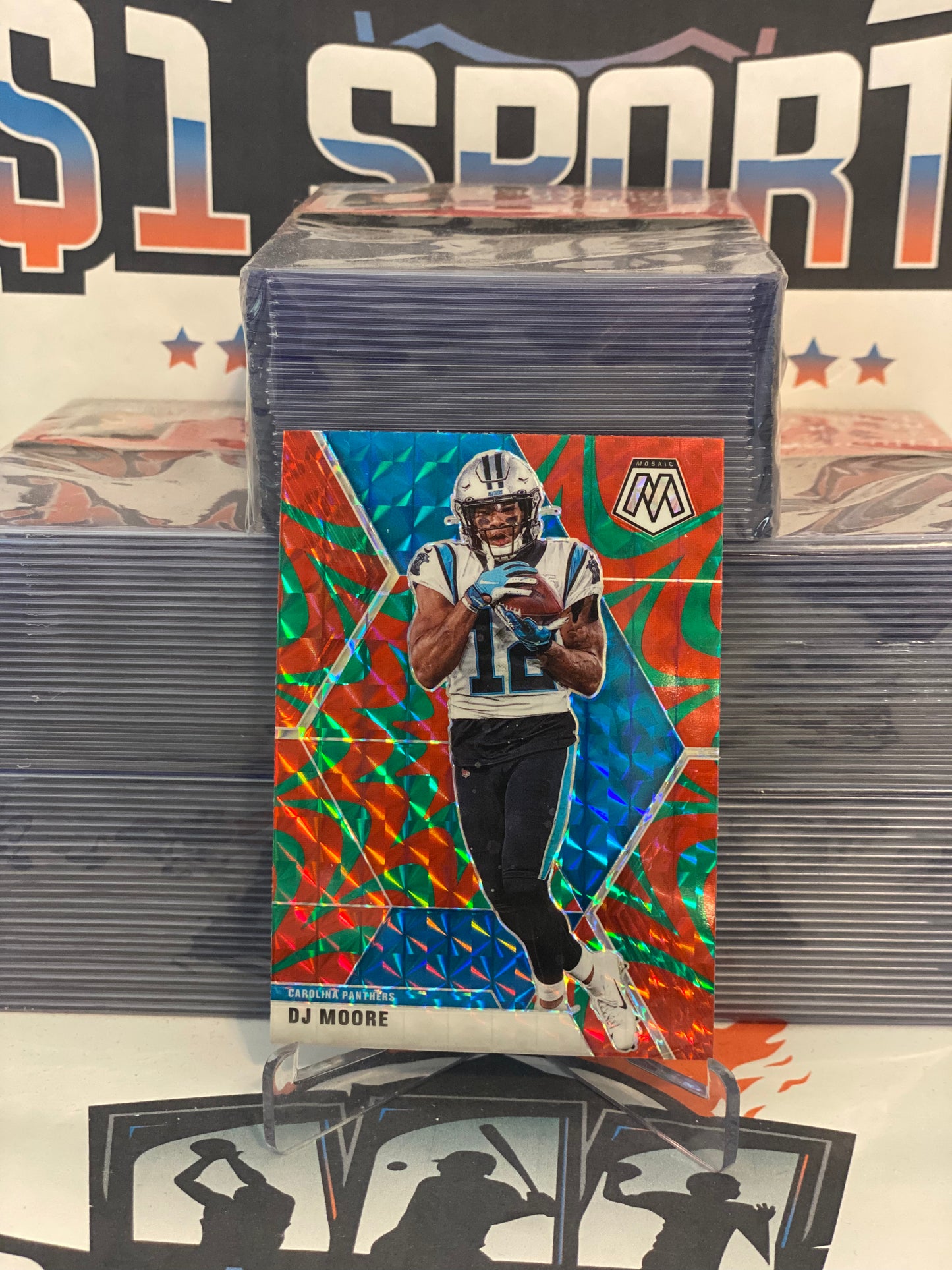 2020 Panini Mosaic (Reactive Green Prizm) DJ Moore #35