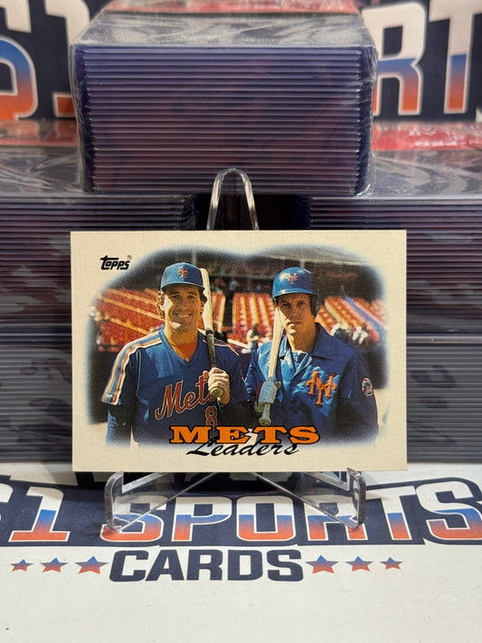 1988 Topps (Mets Team Card) Gary Carter & Kevin McReynolds #579