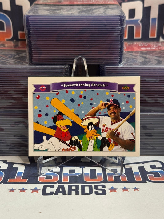 1991 Upper Deck Looney Tunes Comic Ball Reggie Jackson #196