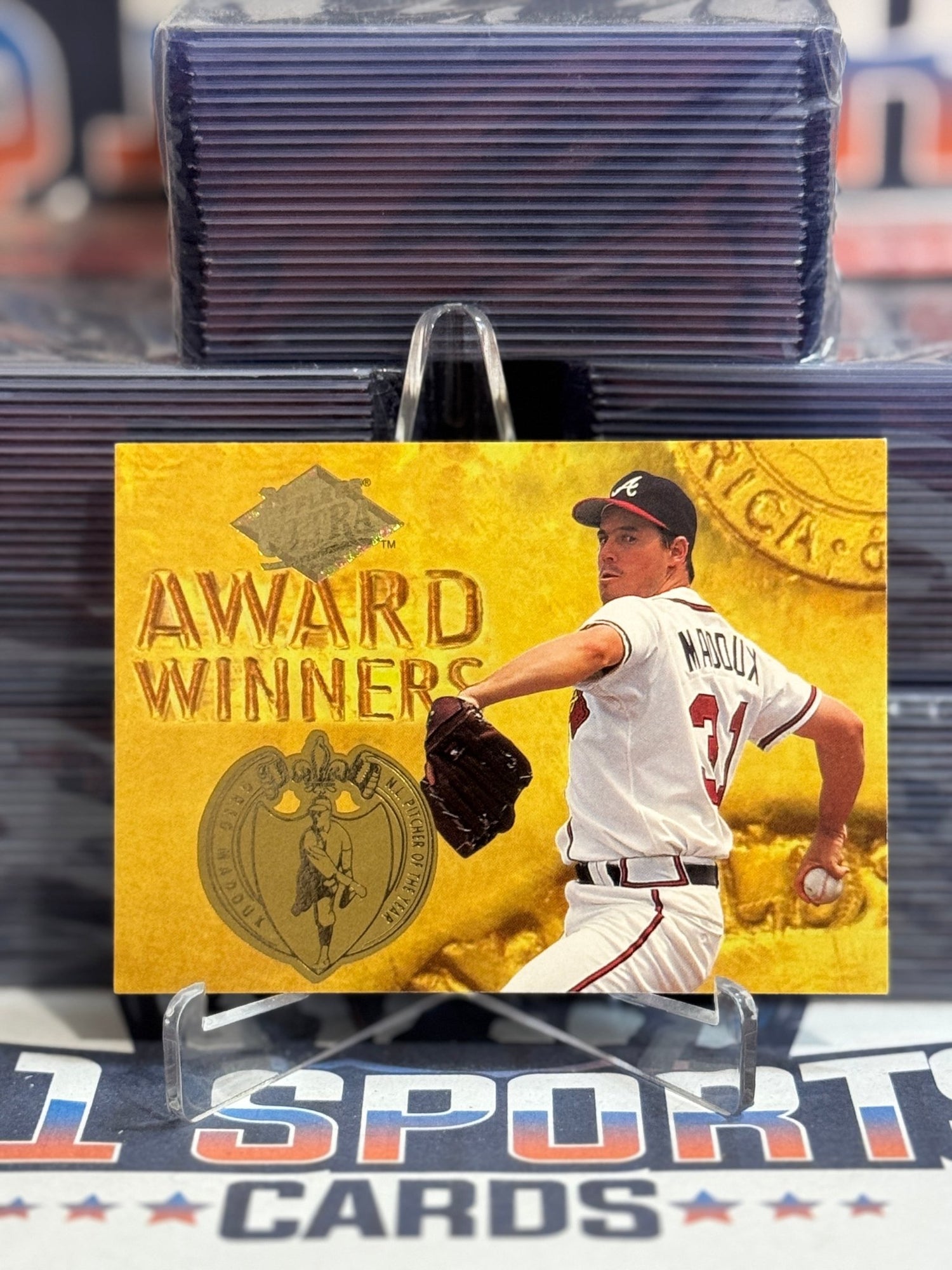 1994 Fleer Ultra (Award Winners) Greg Maddux 23