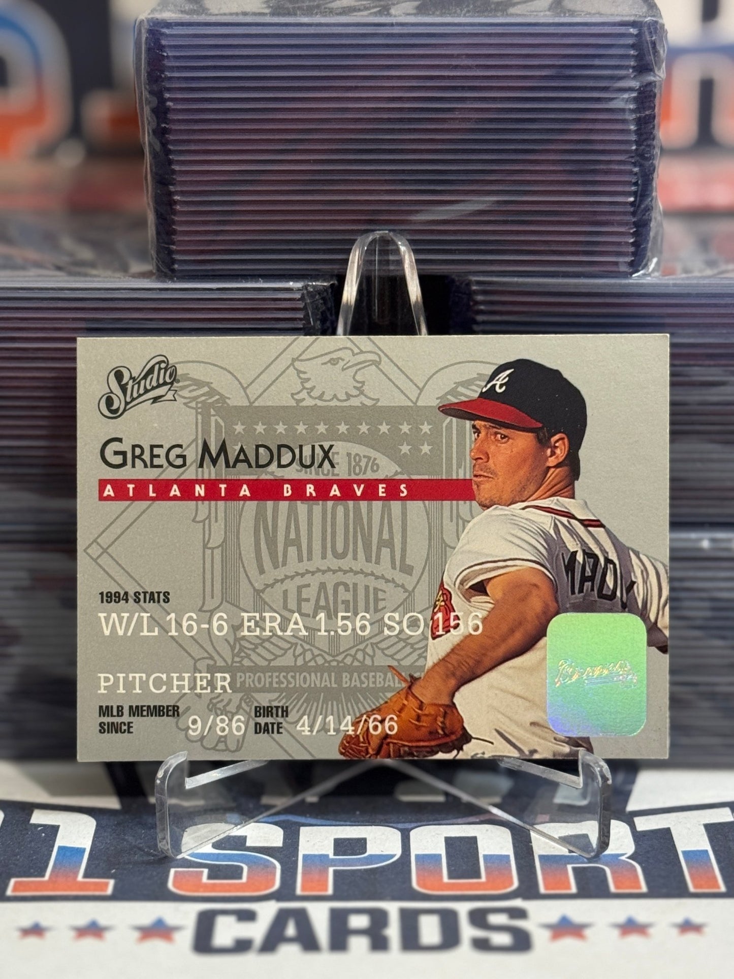 1995 Donruss Studio Greg Maddux 6
